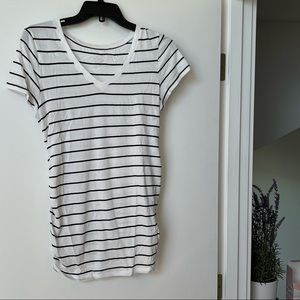 Isabel Maternity V-Neck T-shirt